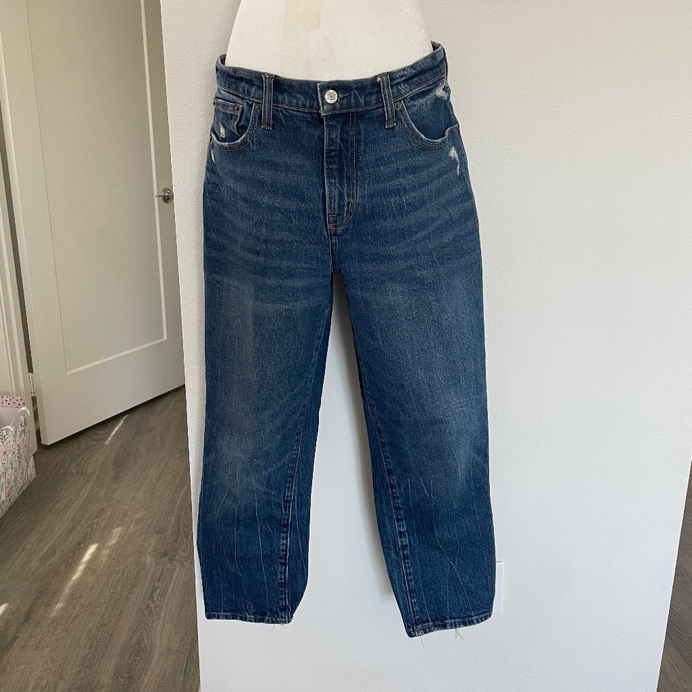 A&F Midrise Boyfriend Jean